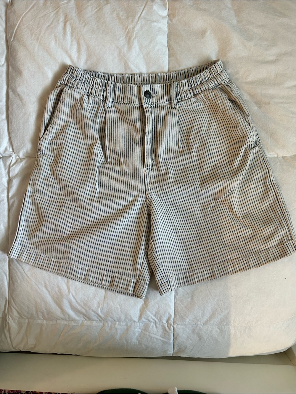aerie White and Navy Pinstripe Relaxed Shorts
